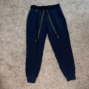 Figs Quiet Navy Scrub Set. Sizes XS and S/P